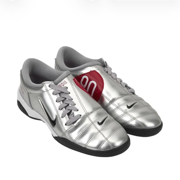 [250] 나이키 토탈 90 3 SP 메탈릭 실버 앤 블랙