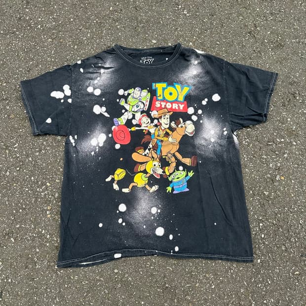 [디즈니] •Toy Story Printed T-Shirt