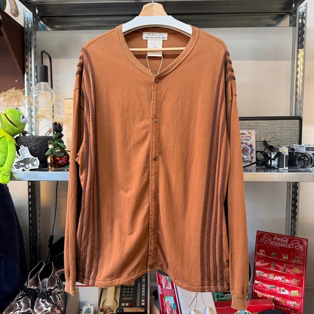 레미 릴리프 니트 패턴 디테일 가디건 자켓