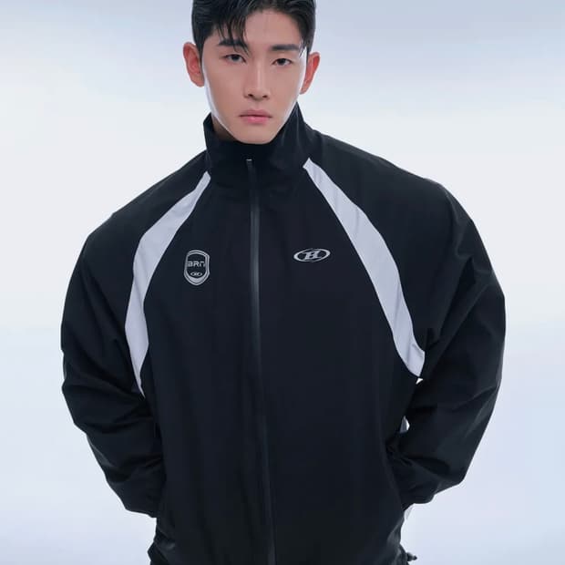 [새상품] 1) 본투윈 BRN 엠블럼 부드터 집업 자켓 바람막이