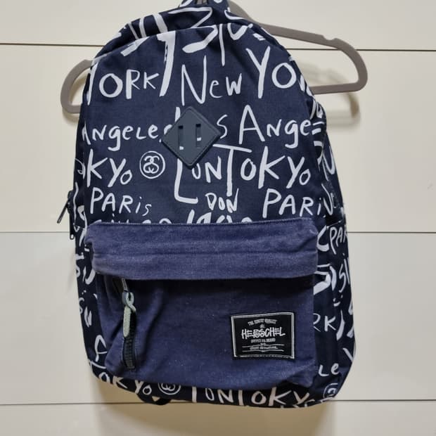 [OS] 스투시x허쉘 콜라보 캔버스 백팩
