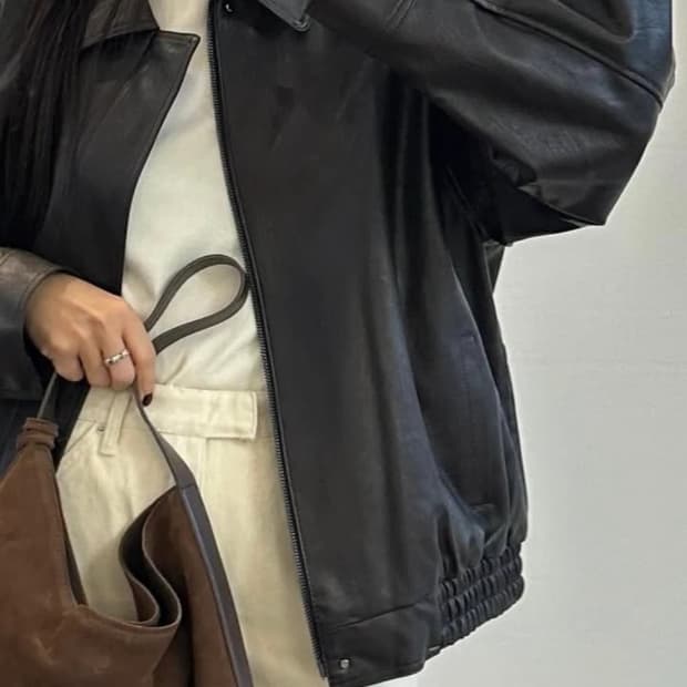 한올 터비 레더 점퍼 hanoll tubby jumper