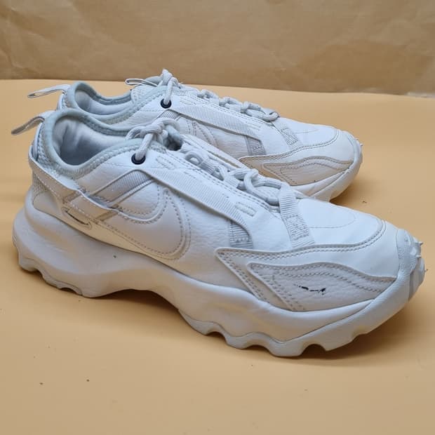 나이키tc7900 여성운동화230.