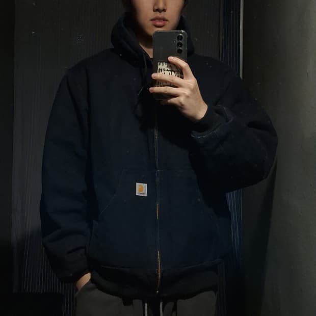 칼하트 J140 피그먼트블랙 덕캔버스 이너퀼팅 액티브자켓 후드집업