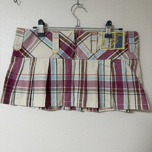 체크 플리츠 미니 스커트