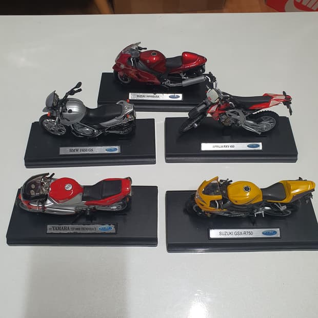 오토바이 피규어 5종 일괄 
