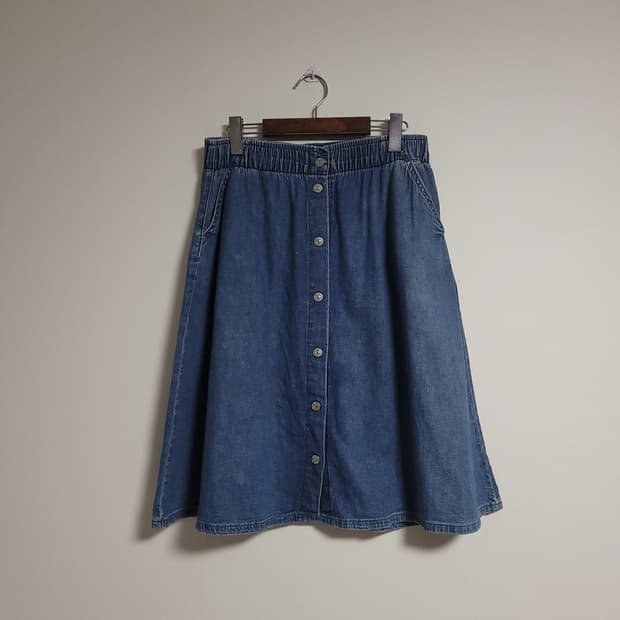 (28) LEVI'S 리바이스 청 데님 밴딩 A라인 롱 스커트