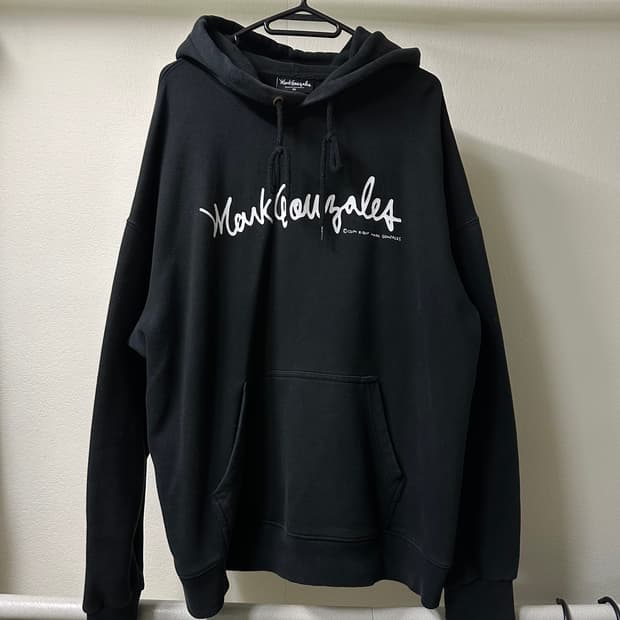마크곤잘레스 블랙 후드티
