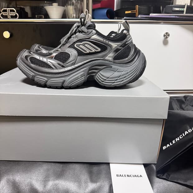 발렌시아가 6xl 43 블랙