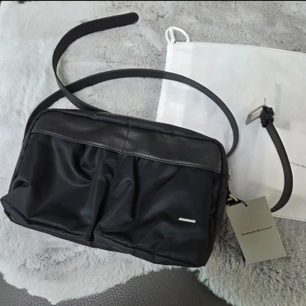 월스와일무브먼트 버크백 블랙