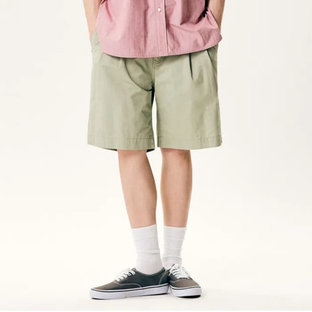 [새상품]에스피오나지 Double Pleats Chino Shorts  