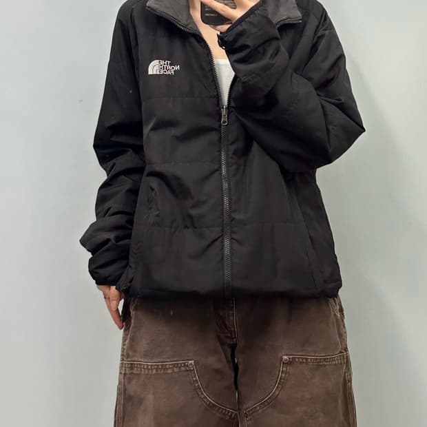 노스페이스 블랙 경량 패딩 