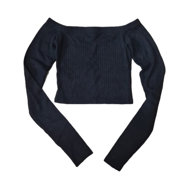 라티젠 오프숄더 티셔츠