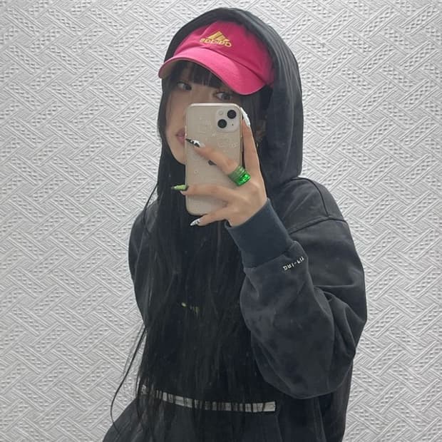 아디다스 Y2K 레트로 00's 핫핑크 볼캡 C08635