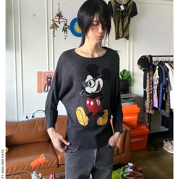 Old Disney Japan Mickey Dolman Gray Knit