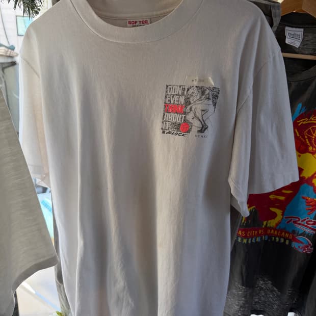 vintage r -shirt