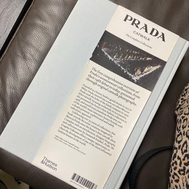 프라다 캣워크 북 Prada Catwalk