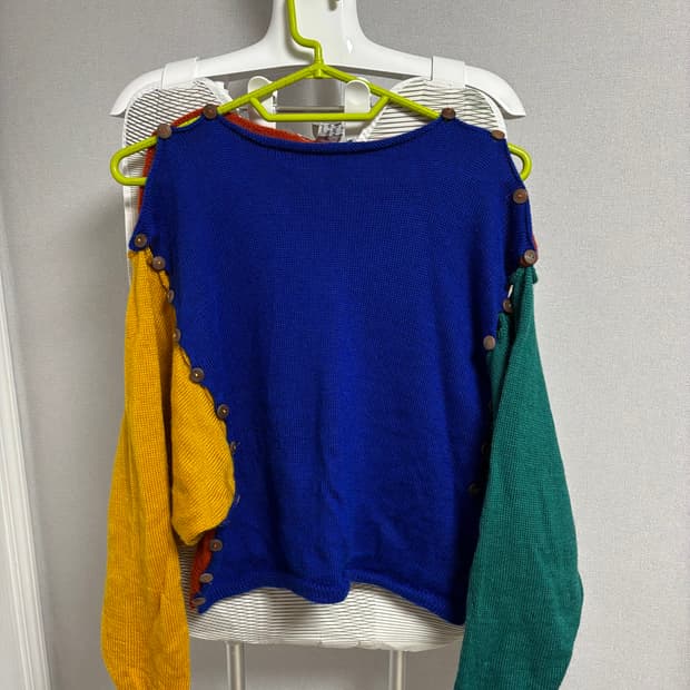 Vanessa keegan pure wool handknit