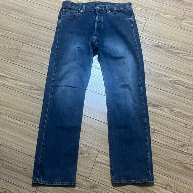 Levi’s 501 블랭크 탭