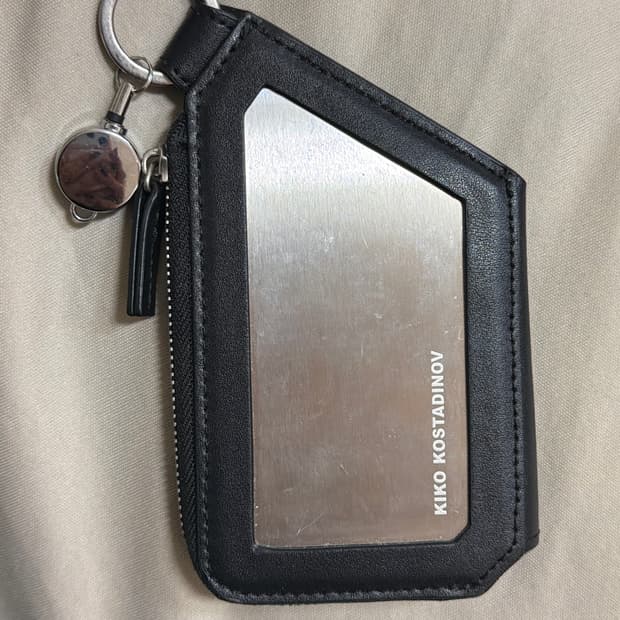 키코 코스타디노브 오네 지갑