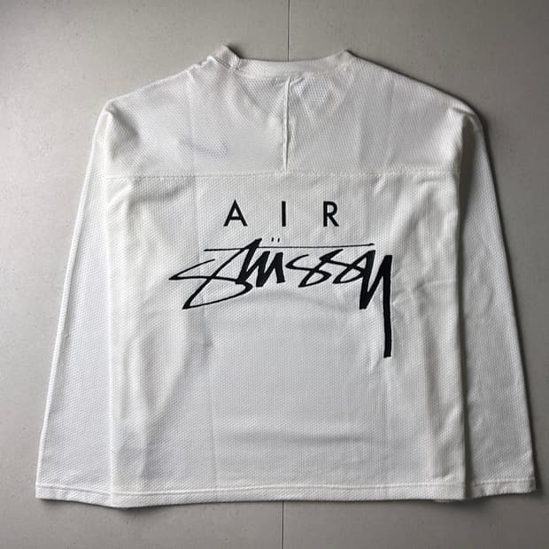 스투시 나이키 롱슬리브