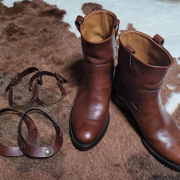 폴로 고급 퍼플 라벨 앵글 부츠 38M