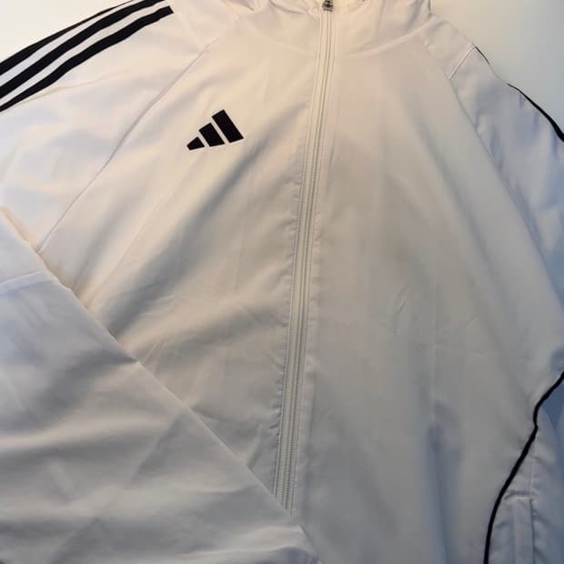 아디다스 바람막이