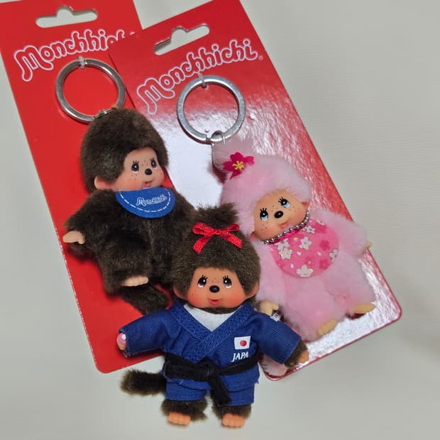 몬치치 키링 ( 사쿠라. 유럽판. 고전스포츠 ) 일괄