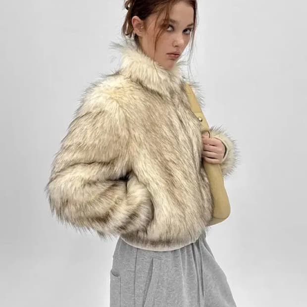 블랙업 투톤퍼 하이넥 점퍼 