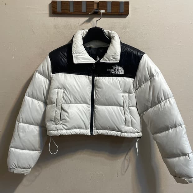 노스페이스 크롭 다운 자켓