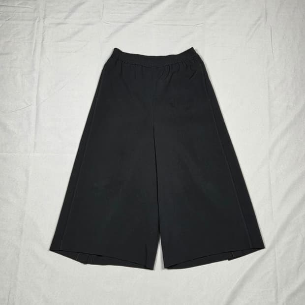 [시스템] 백 슬릿 밴딩 와이드 팬츠 | S00106