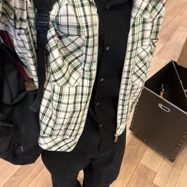 웨일스보너 체크 트러커 자켓 판매합니다