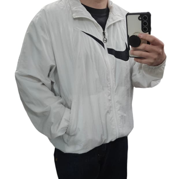 M 나이키 빅스우시 화이트 오버핏 바람막이