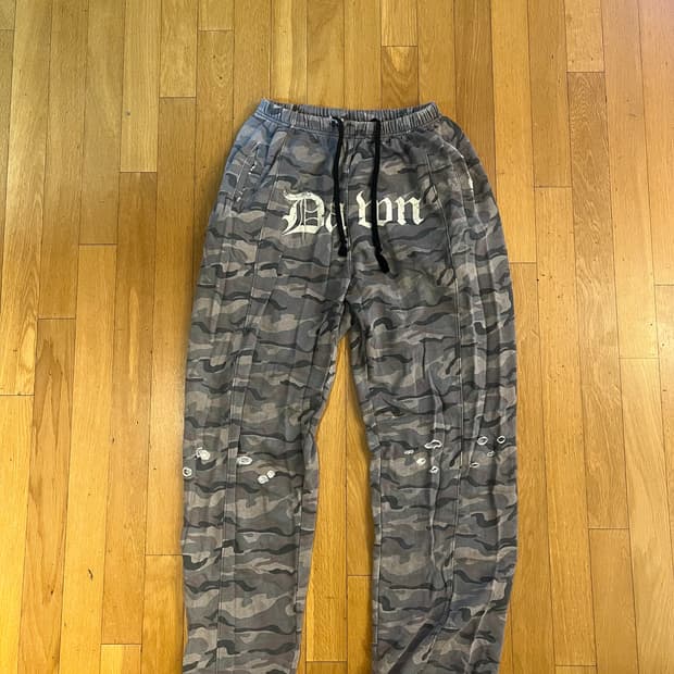 DAWN SWEATPANTS / Camo