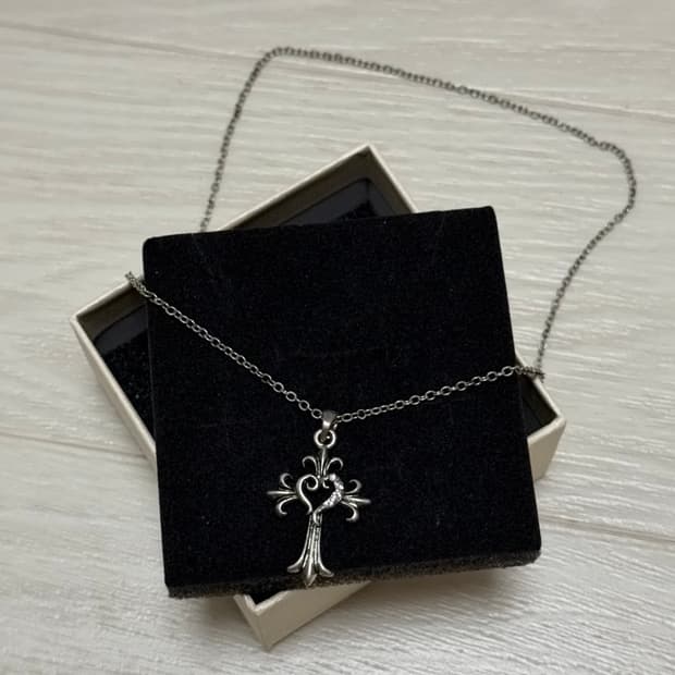 빈티지 크롬깔 십자가 목걸이