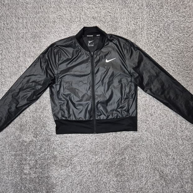 나이키 여성 스우시런 경량 러닝 자켓 M(85)
