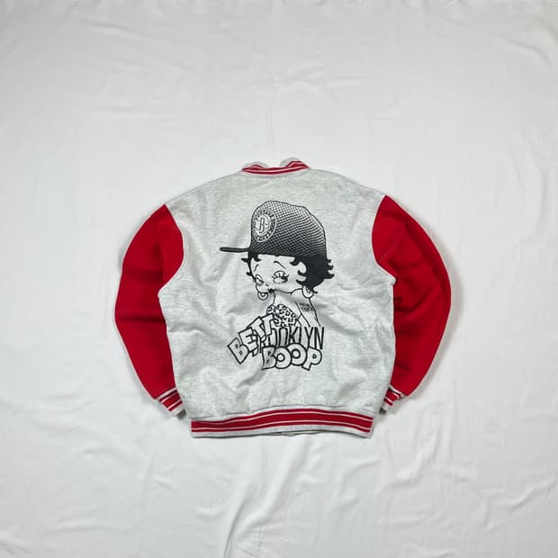 90‘s 베티붑 betty boop 카툰 그래픽 스웻 바시티자켓
