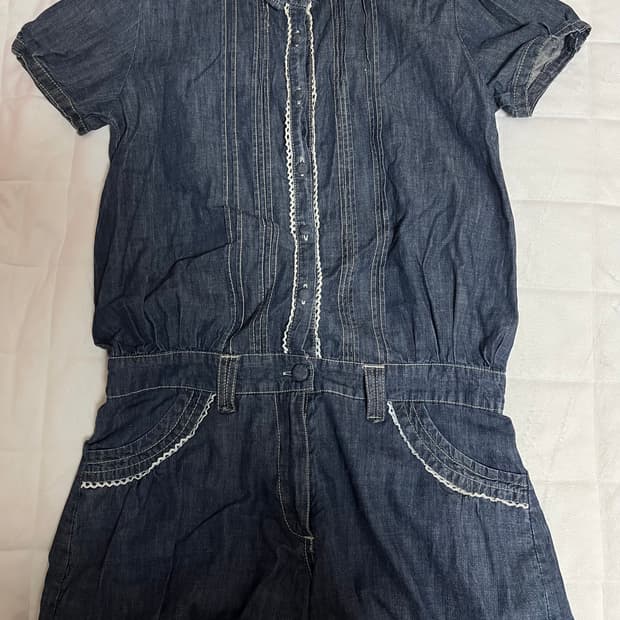 엑시즈팜 핀턱레이스 점프수트