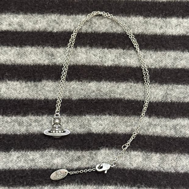 비비안웨스트우드 고딕 미니 orb 팬던트 목걸이