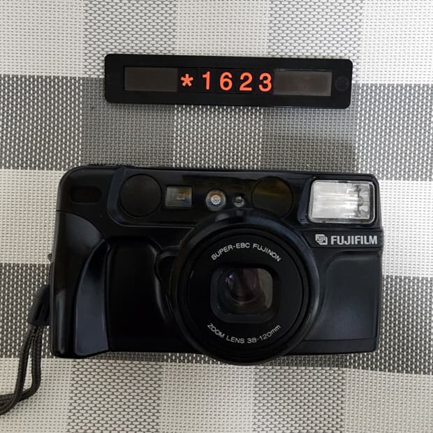 후지 줌 카디아 슈퍼 312 필름카메라
