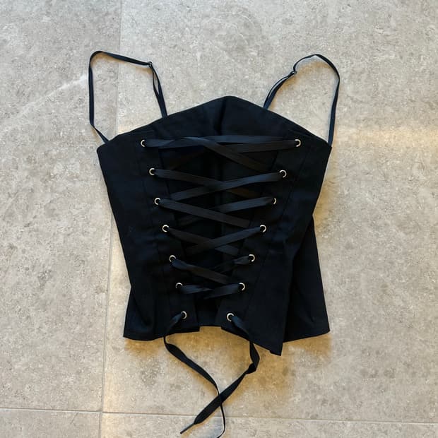 코프 코르셋 탑