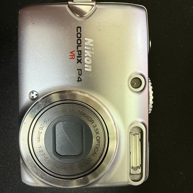 Nikon coolpix p4 니콘 쿨픽스 P4 디카