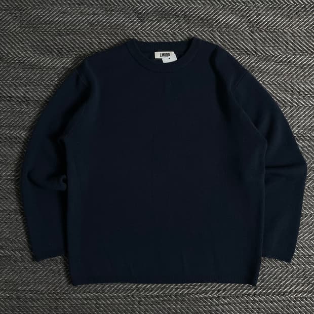 엘무드 미니멀 네이비 니트o 3205