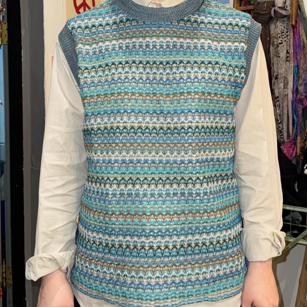 앤더슨벨 모나코22 쉬어 니트베스트