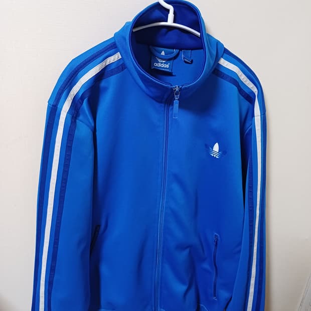 아디다스 파이어버드 블루 트랙탑 