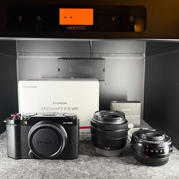 후지필름 X-M5 XC15-45렌즈KIT S급