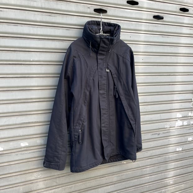 Armani Exchange 사선 지퍼라인 자켓 