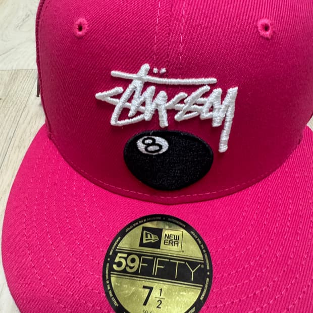 스투시 스냅백 핫핑크