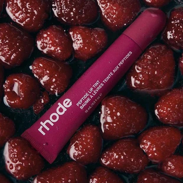 rhode 립틴트 ‘raspberry jelly’