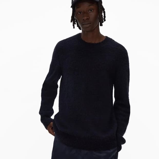 헬무트랭 브러시드 알파카 니트 네이비